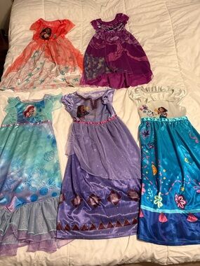Set of 5 Disney Princess Nightgowns - Colorful Mix
